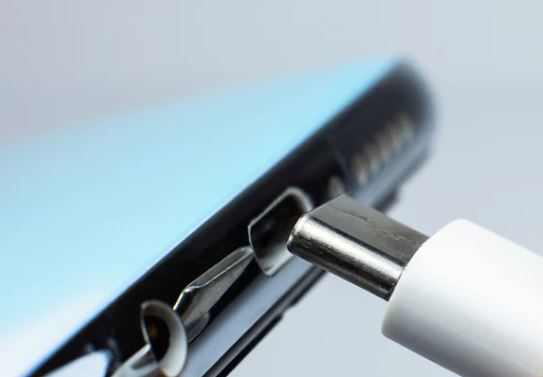 Service - Clean Charge Port, Speakerphone, Earpiece Speaker