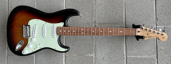 used Fender Mexi Stratocaster